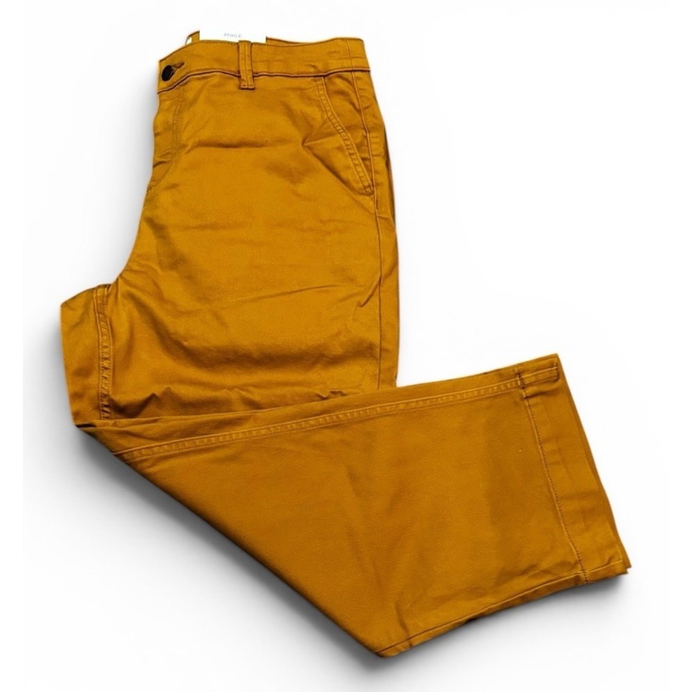 Liz Claiborne Ankle Pants Women Size 14 NWT Kemmerer Gold Stretch Crop